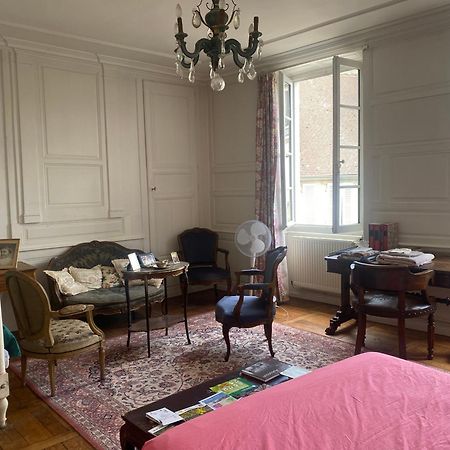 La Grande Maison Hotell Chambon-sur-Voueize Exteriör bild